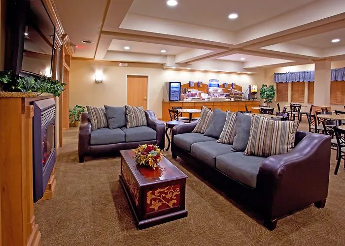 Holiday Inn Express Hotel & Suites Chesterfield - Selfridge Area By Ihg